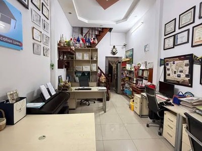 Nhà đường hoàng văn thụ phường 4 tân bình cũ. 1