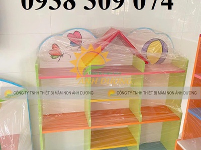 Kệ để đồ chơi mầm non, kệ góc mầm non, kệ học liệu mầm non 6