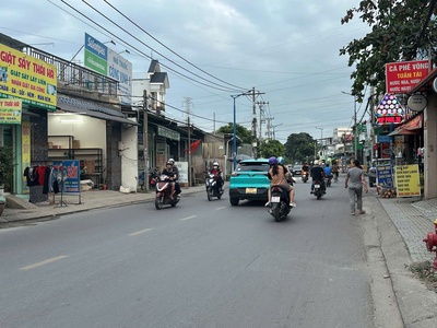 Bán nhà mtkd ngay metro hiệp phú q12 ngang 6.6m 165m2 3 tầng đẹp vào ở và kd chỉ 17.5 tỷ. 4