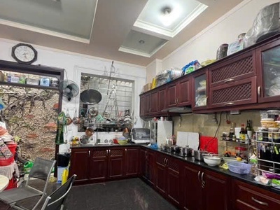 Chỉ 17 tỷ có nhà hxt thông 12m 4 lầu ngang 4.5m 158m2 ngay emart phan huy ích kd đỉnh. 3