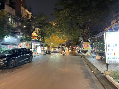 Siêu phẩm dòng tiền 120m2 mẹ thứ gần võ chí công, đường 10.5m, doanh thu 50tr tháng 1