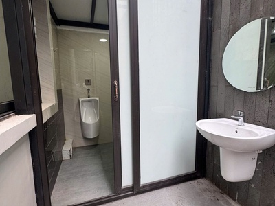 Cho thuê sàn văn phòng tầng 1 80m2 giá từ 12tr tại Vinhomes Marina 3