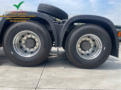 Cần bán xe đầu kéo Howo Max máy Weichai 400hp bản full 11 mâm nhôm mới nhất 2025 2