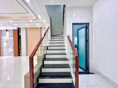 Siêu phẩm mặt tiền 6m - bình tân - 5 tầng - dt 60m2 - xe hơi ngủ nhà - nhỉnh 8 tỷ 4