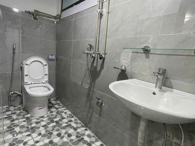 Bán nhà 2 tầng ở phố Tân Khai, gần phố Dương Văn Bé và Times city 1