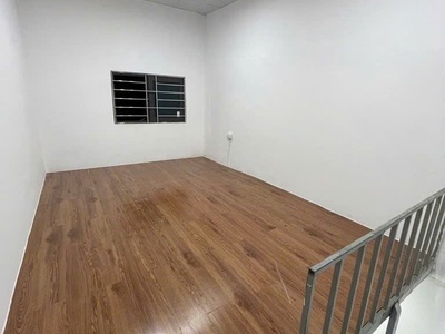 Bán nhà 2 tầng ở phố Tân Khai, gần phố Dương Văn Bé và Times city 2