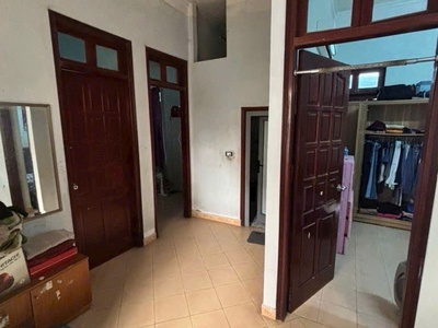 Bán 117m nguyễn khoái tặng nhà ngõ thông hoàng mai 1