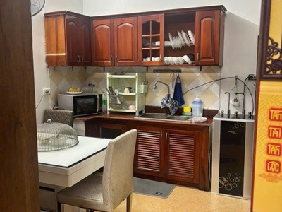 Bán 117m nguyễn khoái tặng nhà ngõ thông hoàng mai 3