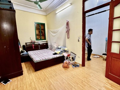 Bán nhà phố Giải Phóng, Hai Bà Trưng, ô tô đõ cửa, tiện KD, 5 tầng 40m2 giá 16.5 tỷ 1