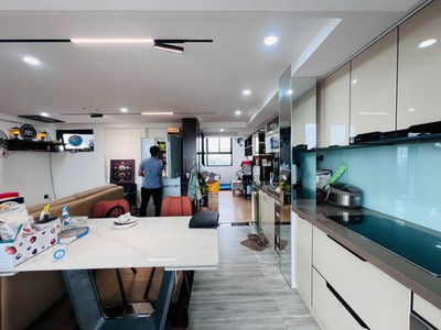 Bán CHDV. 200m - 27 Phòng. Thu 150tr/Tháng. Phương Canh 2