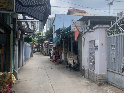 Nhà cấp 4 hẻm 350 Huỳnh Tấn Phát phường BÌNh thuận Q7. DT 12x20m giá 23 tỷ 0