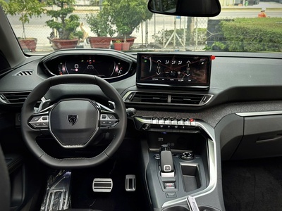 Peugeot 5008 Premium 1