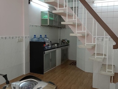 Bán nhà Hoàng Văn Thụ, Út Tịch, Tân Bình, 25m2, 3 tầng, 5.3 tỷ. 1