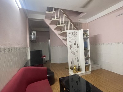 Bán nhà Hoàng Văn Thụ, Út Tịch, Tân Bình, 25m2, 3 tầng, 5.3 tỷ. 2