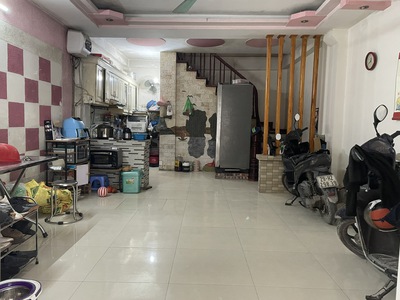 Cho thuê nhà 1295 Giải Phóng - Gía 13 triệu - Sàn 45m2, 5 tầng, 4 ngủ, 3 vệ sinh, ô tô tận cửa 2