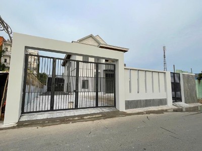 Mặt tiền kd- lô góc nguyễn ảnh thủ, hóc môn. dt: 2450m2, dòng tiền 350tr/th. chỉ 199 tỷ 4