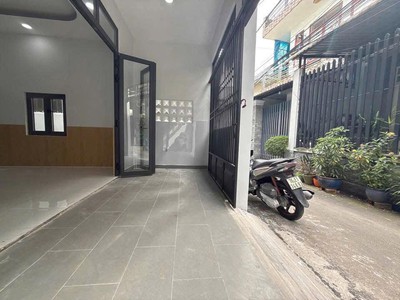 Bán nhà đường 275 lê văn việt   sau chợ hiệp phú . 100m2 ngang 5m. giá 5.95 tỷ 1