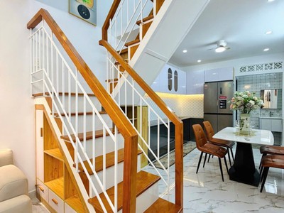Chỉ 4,546 tỷ p.15, tân bình nhà 2 tầng mới đẹp hẻm xe hơi sát nhà 3