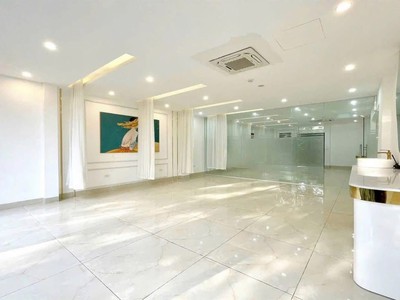 Mặt phố bán nhà hoàng ngân 90mx9t 2 thoáng hơn 40 tỷ thang máy thông sàn vỉa hè gpxd 2