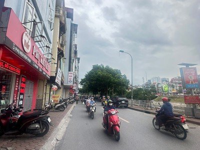 Thang máy bán nhà mặt phố giáp nhất 71mx8t thông sàn 2 tiền siêu kd 100tr/1t gpxd 44 tỷ 3