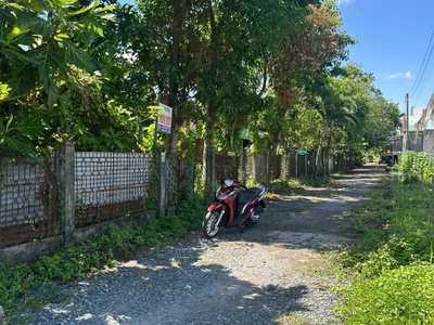 Chính chủ cần bán gần 1 công đất tại khu dân cư văn thắng  tram y tế tpđ , phuờng sa đéc, tỉnh đồng 2