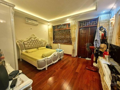 Bán nhà trung tâm hà nội ô tô cửa chỉ nhỉnh 10 tỷ 2