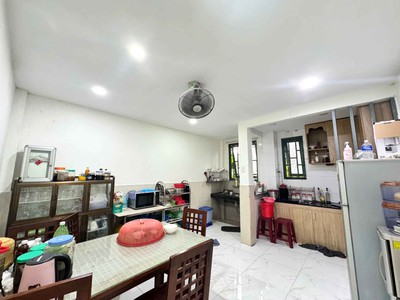 Bán gấp nhà 2 tầng 87m2 nở hậu đẹp linh xuân hxh chỉ 4.8 tỷ gần đh kinh tế luật 3