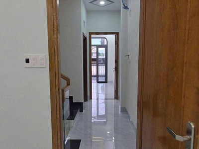 Bán nhà mặt tiền ni sư huỳnh liên, phường 10 tân bình  4x17m - 4 tầng 3