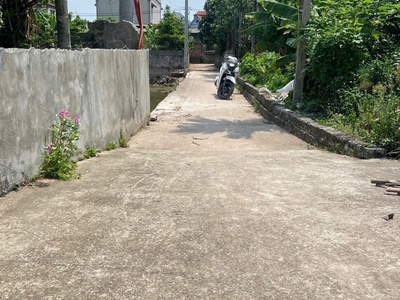 Bán siêu phẩm 80m2 ngay trung tâm xã chương dương giá 3.9 tỷ dt: 80m2 3