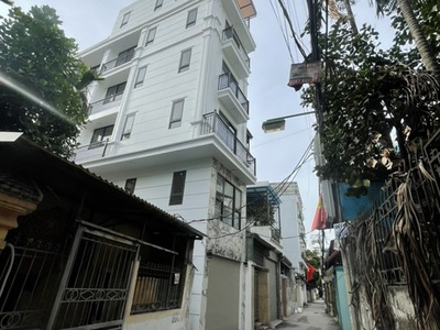 Duy nhất 1 căn   bán nhà đàm quang trung 38m x 6t oto thông, gara thang máy chỉ hơn 10t còn tl. 0