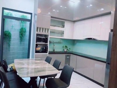 Nhà mặt tiền đường hoàng hoa thám khu k300 - 72m2 -  4x18  - 4 tầng - giá 13.9 tỷ. 2