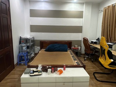 Cần nhượng gấp phòng 5.6 triệu/tháng vào ở ngay 2