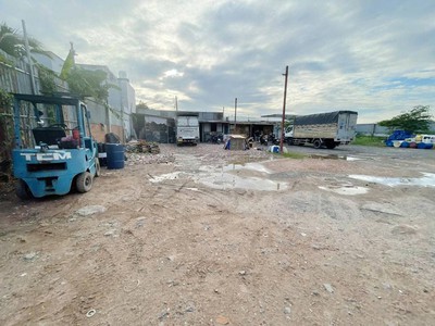 Bán nhà mặt phố xuân thới 2, hóc môn. dt: 1350m2, shr, giá: 25 tỷ. 1