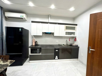 Căn hộ 1 ngủ tách bếp cho thuê rộng rãi giá 8tr tại Vin Marina 1