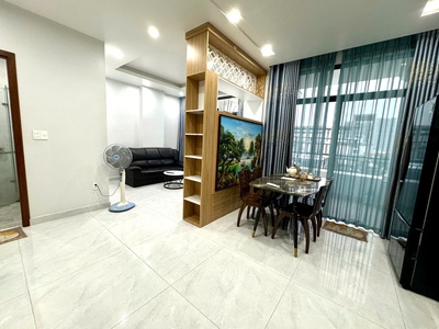 Căn hộ 1 ngủ tách bếp cho thuê rộng rãi giá 8tr tại Vin Marina 3