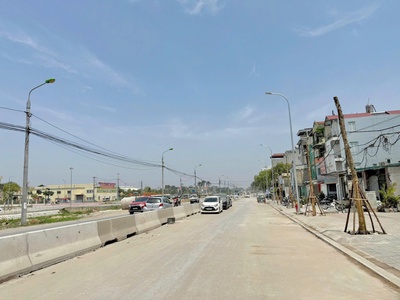 Bán 75m nguyên khê ,đường oto tránh - giá 8xtr/1m 4