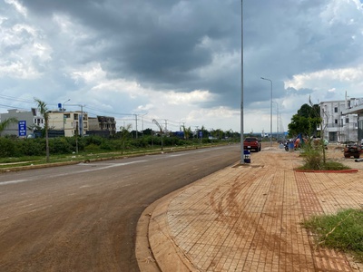 Bán nhanh đất dầu giây sổ đỏ, vị trí đẹp, giao thông thuận tiện mọi hướng 0