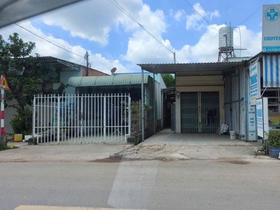 Sang gấp dãy trọ gần chợ cầu xáng bình chánh giá 890 triệu 2