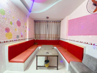 Bán nhà mặt tiền đường đông  hồ , phường 4 , quận 8  5 lầu , 7 phòng ngủ chỉ 9.8 tỷ 1