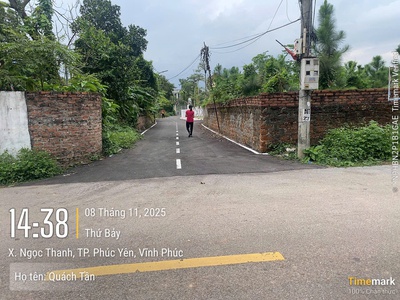 Chính chủ vk ck em  làm việc cho một cty ở hà nội - đã có sổ   giá . .  nhỉnh 1ty 3