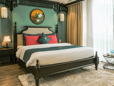 Bán khách sạn mặt phố hàng bè, 80m2, 5 tầng, mặt tiền 5.4m, 77.5 tỷ, kinh doanh đỉnh 1