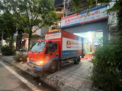 Ngô gia tự   220m    mặt tiền 7.7m   4 tầng   ô tô tránh   giá 58 tỷ 0