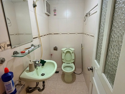 Chính chủ cho thuê phòng có nội thất   48 huy du  ngõ 18 nguyễn cơ thạch cũ , mỹ đình 1 ,nam từ 4