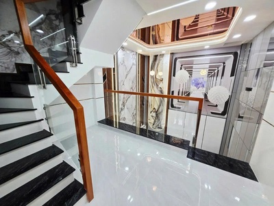 Thiết kế đẹp full nội thất lê văn quới hxh tránh 5 tầng mới 44m nhỉnh 6 tỷ 0