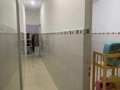 CHO THUÊ NHÀ NGUYÊN CĂN   HẺM Ô TÔ   2 MẶT TIỀN    Đường Tô Ngọc Vân, P. Linh Đông Có 2pn1wc giá 8tr 2