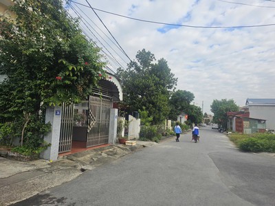 Bán lô đất tuyến 2 Cát Vũ, Tràng Cát đường 8m 57,3m2 giá chỉ 39tr/m2 1