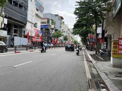 Gía Hợp Lý Phố Tôn Đức Thắng 170M2 5 Tầng 89 Tỷ Dòng Tiền 120tr/th 0