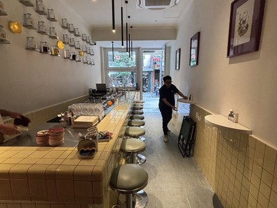 Nhà Đẹp Mặt Phố Thuốc Bắc 5 Tầng 45 Tỷ Dòng Tiền 60Tr/th Sổ Đẹp Nở Hậu 0