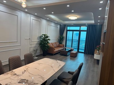 Căn hộ Khu ĐTM Mỹ Đình 128m 3pn full nội thất giá chỉ nhỉnh 8 tỷ 4