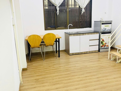 CHDV 30m2 gác cao cửa sổ lớn đường Giải Phóng Tân Bình chỉ 5,5 triệu 1